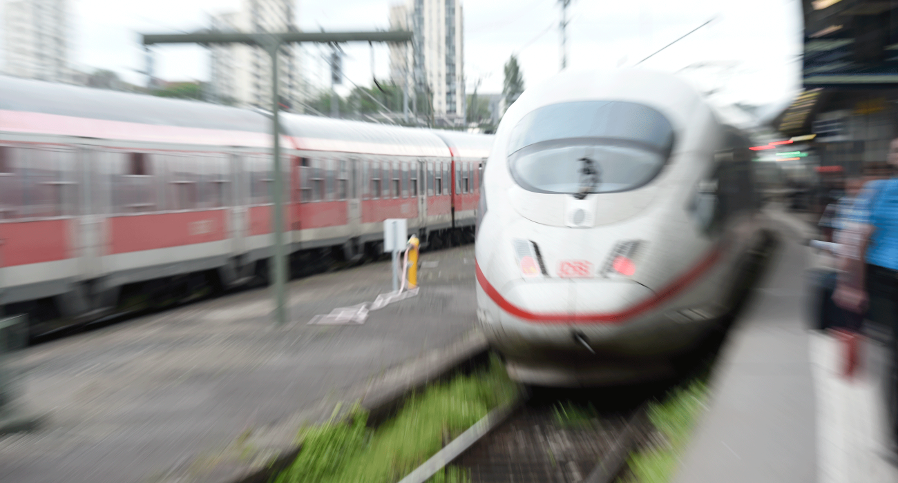 Verkehr Bahn 
